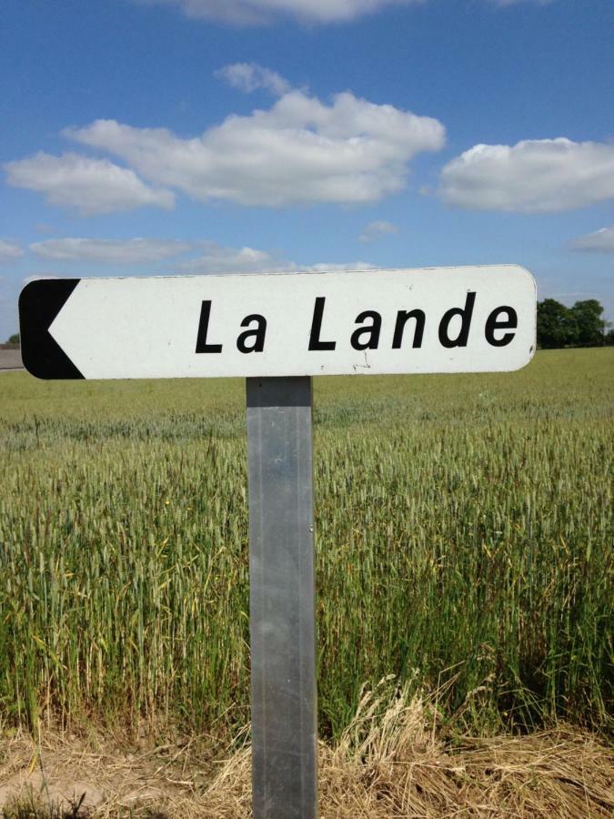 Gites La Lande La Verrie Exterior foto
